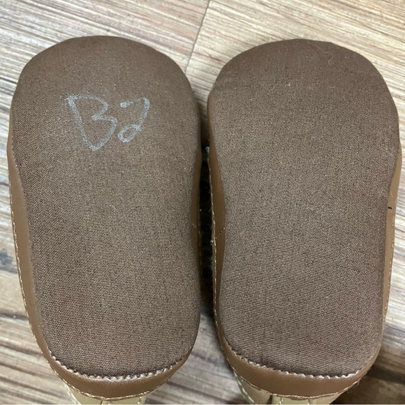 GYMBOREE Baby Infant Soft Ankle Bootie Shoes Faux Fur Lined Unisex SZ 01 NEW - Picture 6 of 8